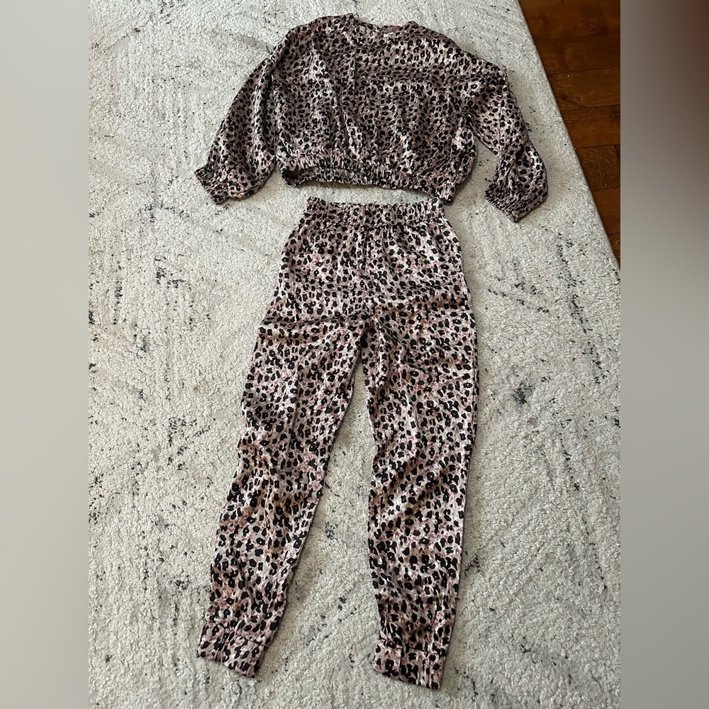 Zara Woman New Size S 2 pc set L/S JOGGING SET - SATIN EFFECT LEOPARD - Picture 5 of 7